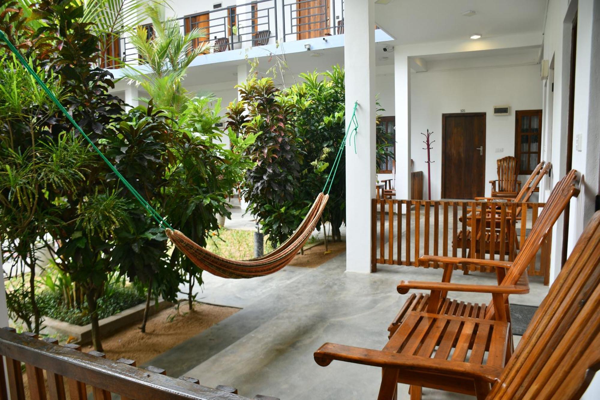 Pearl Of The Bay Hotel Arugam Bay Exterior photo